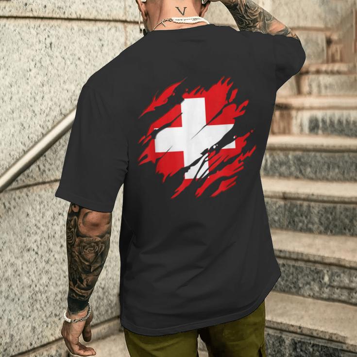 With Swiss Flag Of Switzerland T-Shirt mit Rückendruck Geschenke für Ihn