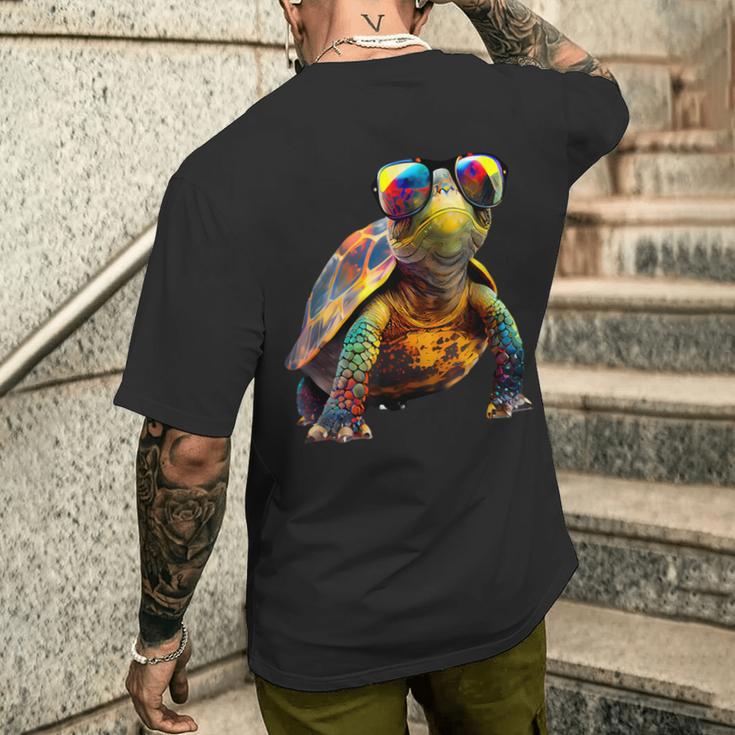 Tortoise Sunglasses T-Shirt mit Rückendruck Geschenke für Ihn