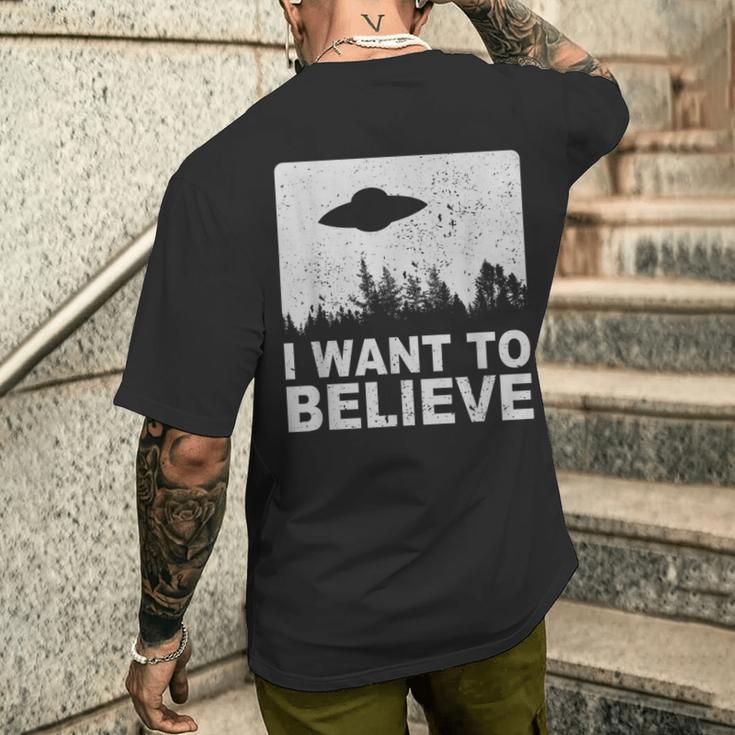 I Want To Believe I Aliens Ufo Area 51 Roswell T-Shirt mit Rückendruck Geschenke für Ihn