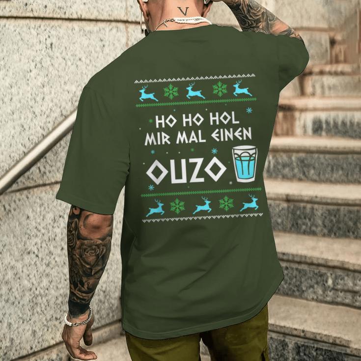 Ho Ho Hol Mir Mal Einen Ouzo Ugly Christmas Outfit T-Shirt mit Rückendruck Geschenke für Ihn