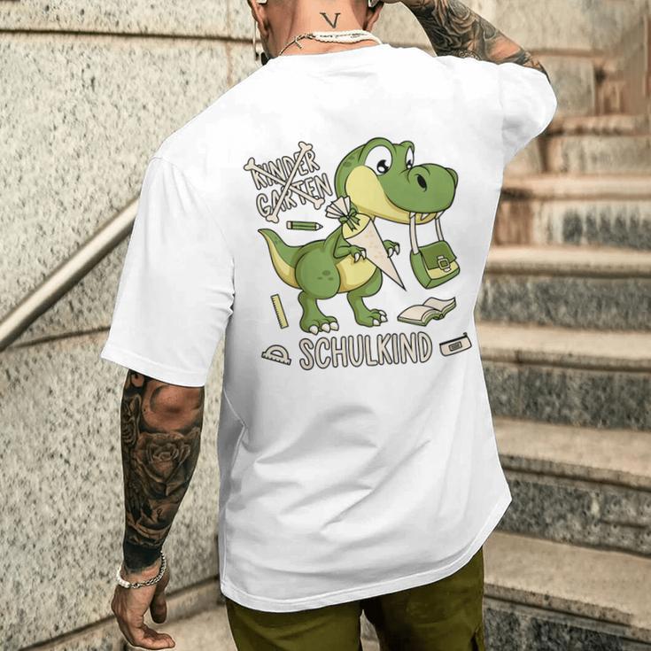 Children's Kindergarten Graduation 2023 School Child Boy Dino School T-Shirt mit Rückendruck Geschenke für Ihn