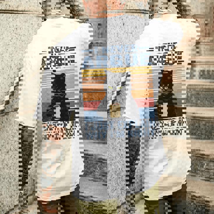 Non Discuto Mai Spiego Solo Perché Ho Ragione Divertente Spiegando T-shirt da uomo con stampa posteriore Regalos para él