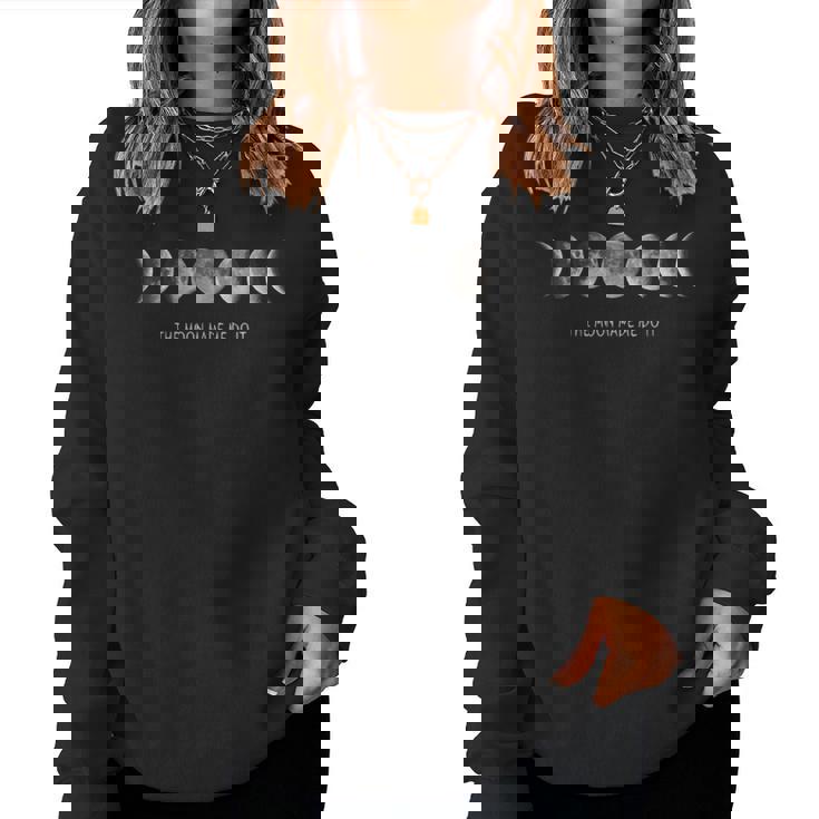 [GRAVER]★24FW★韓国人気★DOT SILHOUETTE FLOWER SWEATSHIRT Designer fashion, Seoul-fully created | W Concept