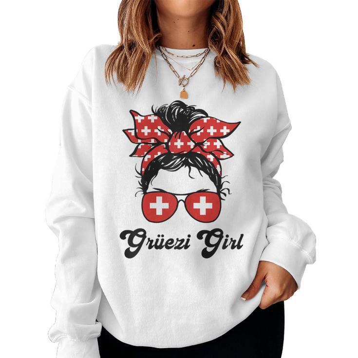 Grüezi Girls' Switzerland Flag Messy Bun Switzerland Women's Blue Sweatshirt Frauen