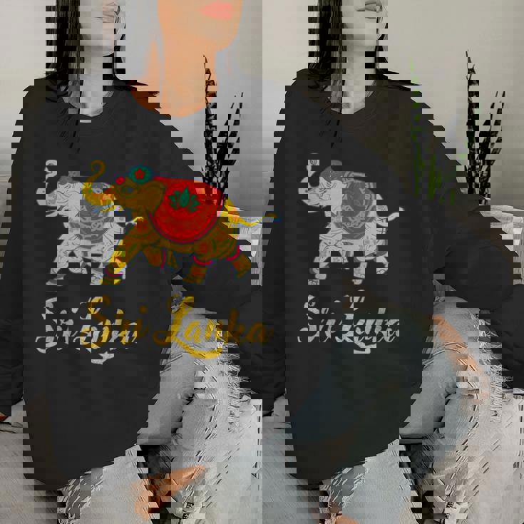 Patriottico Sri Lanka Sri Lanka Elefante Asiatico Mandala Yantra Women Sweatshirt Regalos para ella
