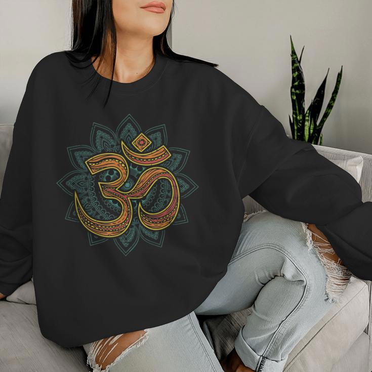 Spiritual Om Mandala Sweatshirt Frauen Geschenke für Sie