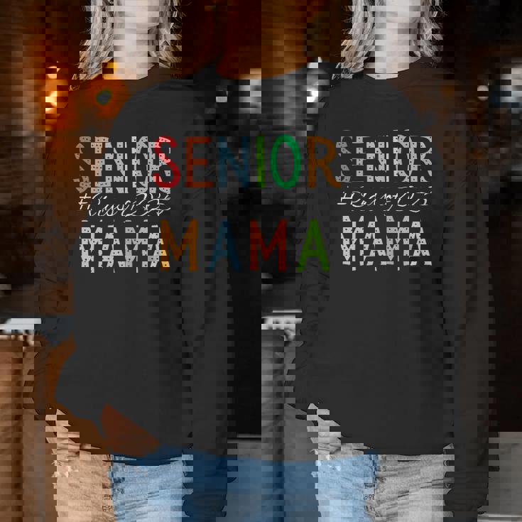 Classe Di Mamma Senior Del 2025 Divertente Mamma Senior Del Laureato 2025 Women Sweatshirt Regalos divertidos