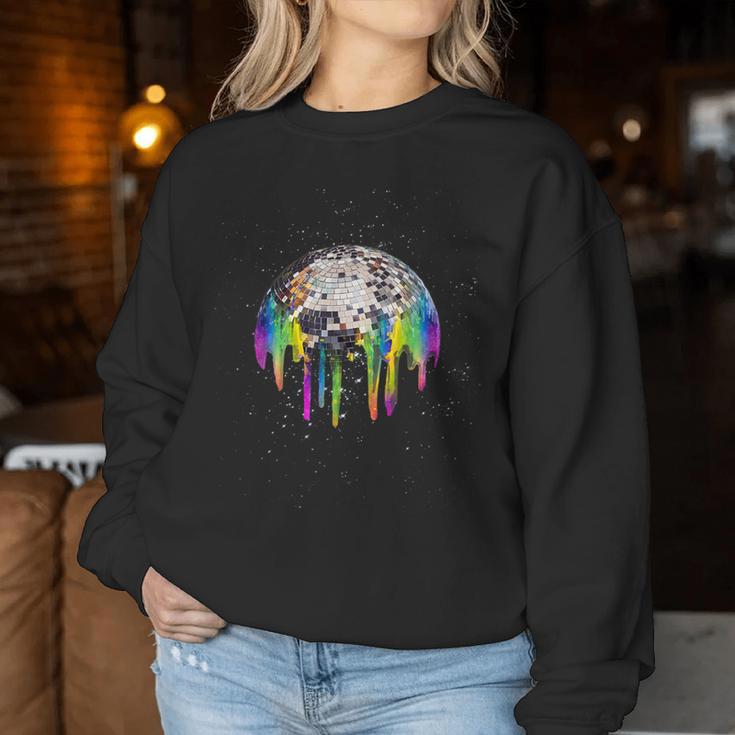 Discoball Rainbow Drip Melt Im Space Sweatshirt Frauen Lustige Geschenke