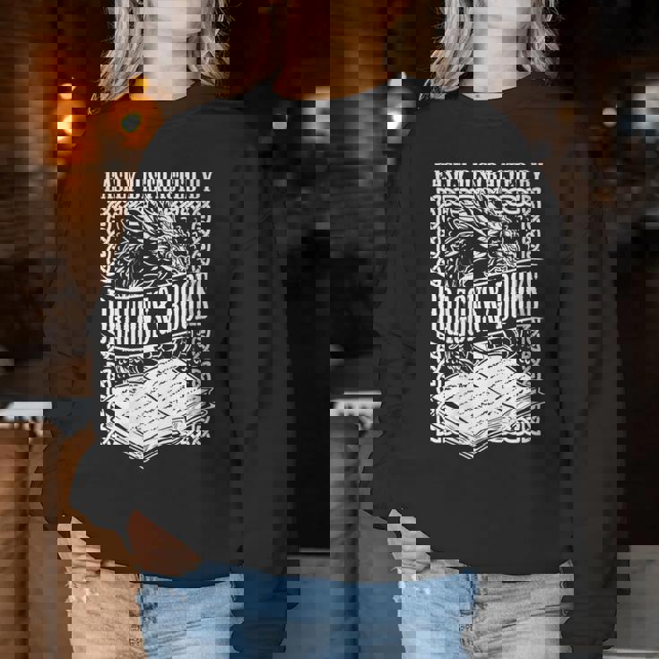 Facilement Distrait Par Les Illustrations Dragons & Books Sweat-shirt pour femme Cadeaux drôles