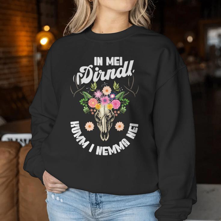 Bavarian Dirndl Witz Wiesn Wasn Women's Sweatshirt Frauen Lustige Geschenke