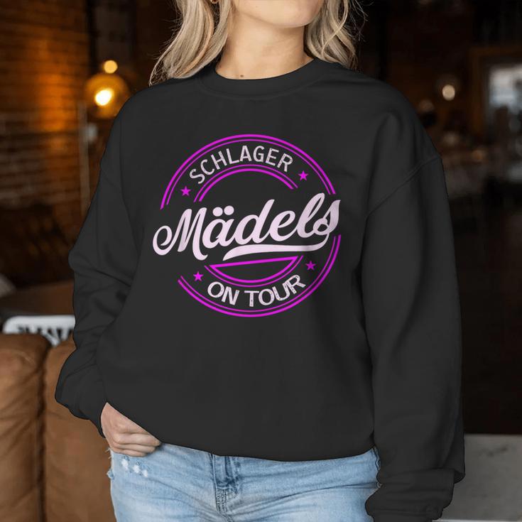 Schlagermädels On Tour Women's Sexy Schlager Sweatshirt Frauen Lustige Geschenke