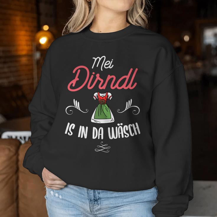 Women's Mei Dirndl Is In Da Wäsch Sweatshirt Frauen Lustige Geschenke