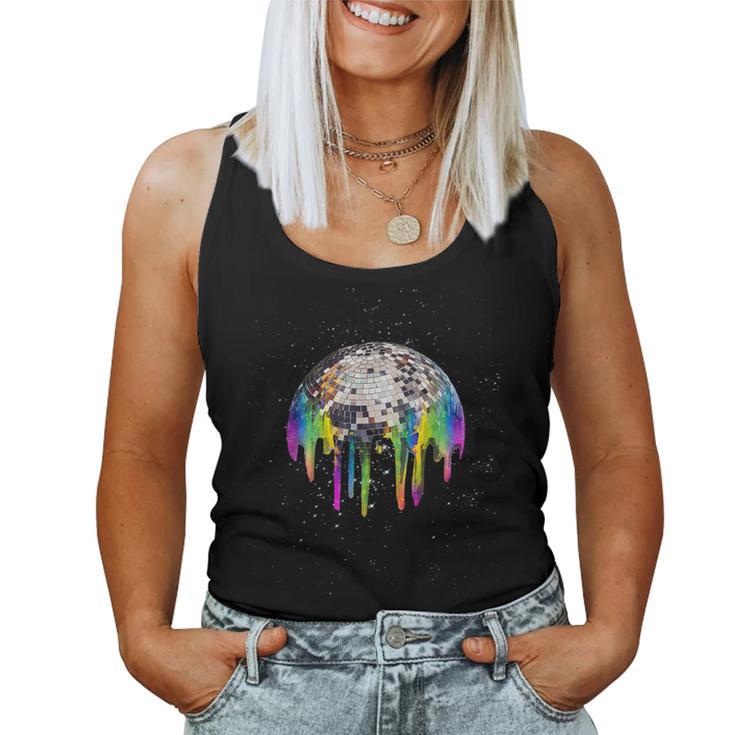 Discoball Rainbow Drip Melt Im Space Tank Top Frauen