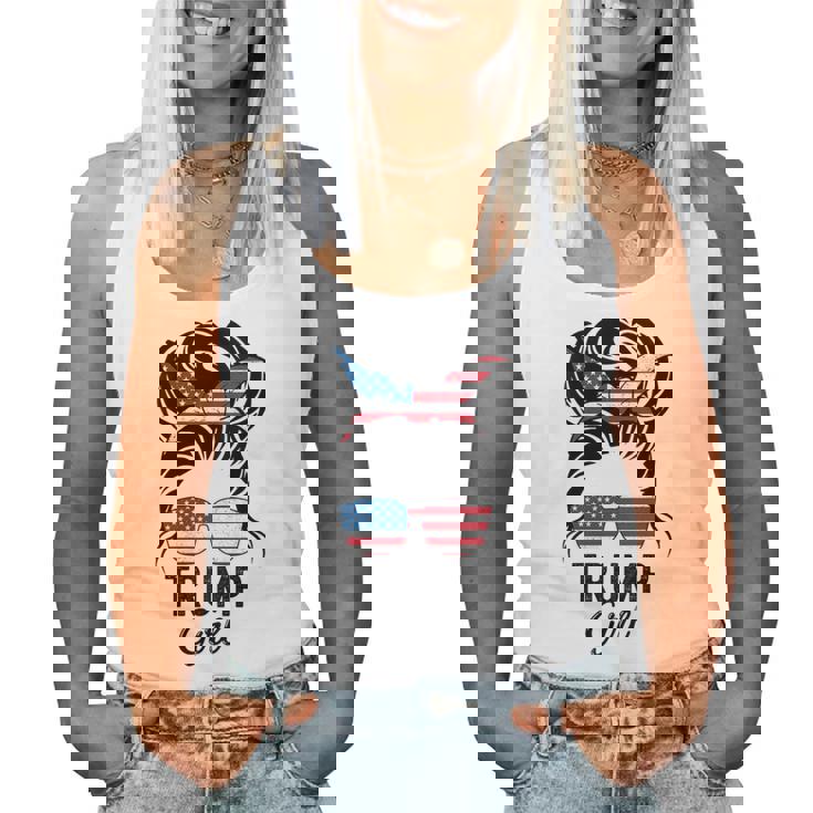 Sí Soy Una Chica De Trump Superarlo Elecciones Trump 2024 Cuello Camiseta sin mangas para mujer