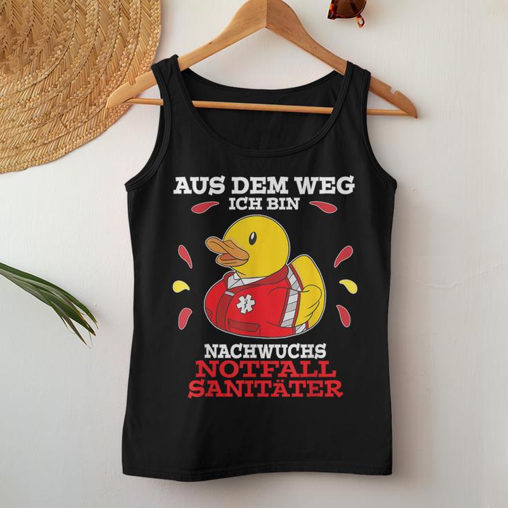 Aus Dem Weg Ich Bin Notfallsanitäter Tank Top Frauen Lustige Geschenke