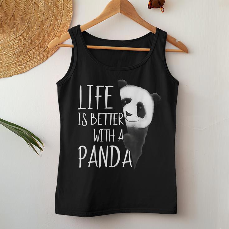 Das Leben Ist Besser Mit Eine Panda Bear Tank Top Frauen Lustige Geschenke