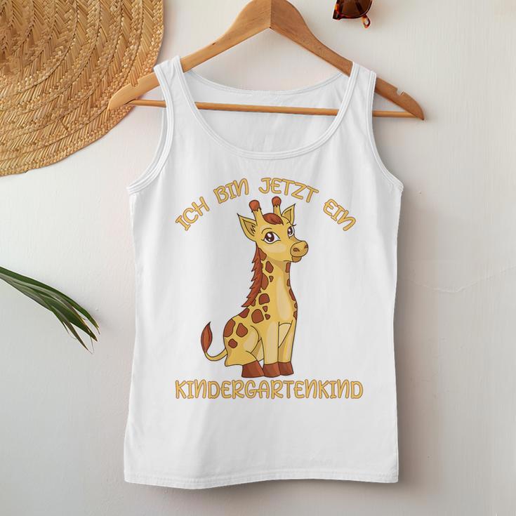 Ich Bin Jetzt Ein Kindergartenkind Giraffe Tank Top Frauen Lustige Geschenke