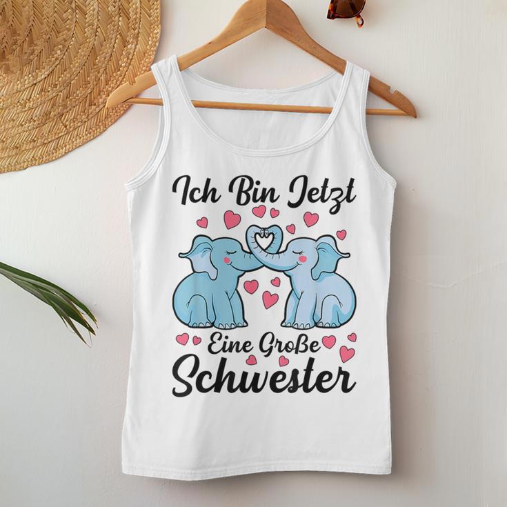 Ich Bin Jetzt Eine Große Schwestern Tank Top Frauen Lustige Geschenke