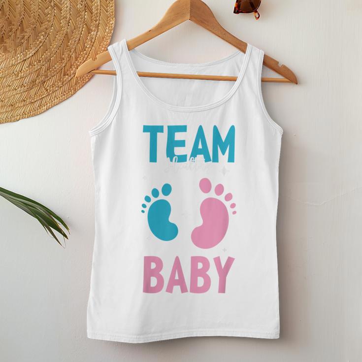 Team Baby Gender Reveal Boy Or Girl Tank Top Frauen Lustige Geschenke