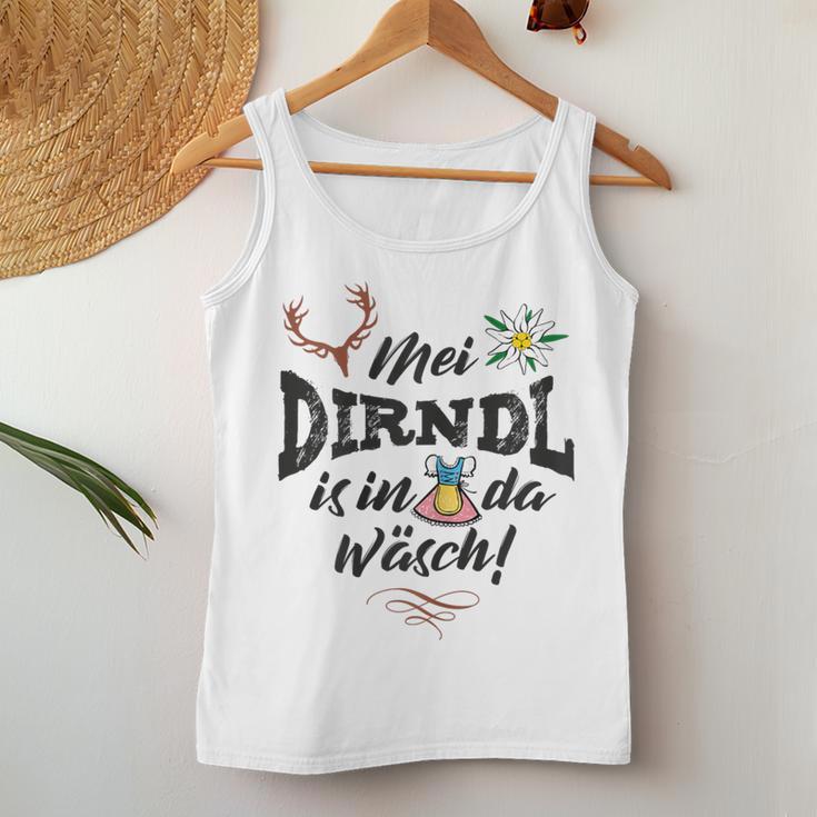 Women's Mei Dirndl Is In Da Wäsch Sayings Tank Top Frauen Lustige Geschenke