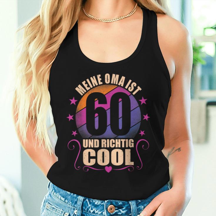 Meine Oma Ist 60 Und Richtig Cool 60Th Birthday Grandma Tank Top Frauen Geschenke für Sie