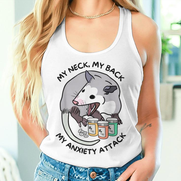 Opossum Schreit Lustig Mein Hals Mein Rücken Mein Angstanfall Gray Tank Top Frauen Geschenke für Sie