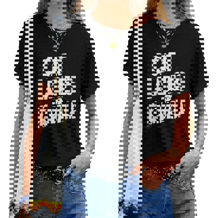Cat Ladies For Kamala Cat Présidente De Kamala Harris T-shirt femme