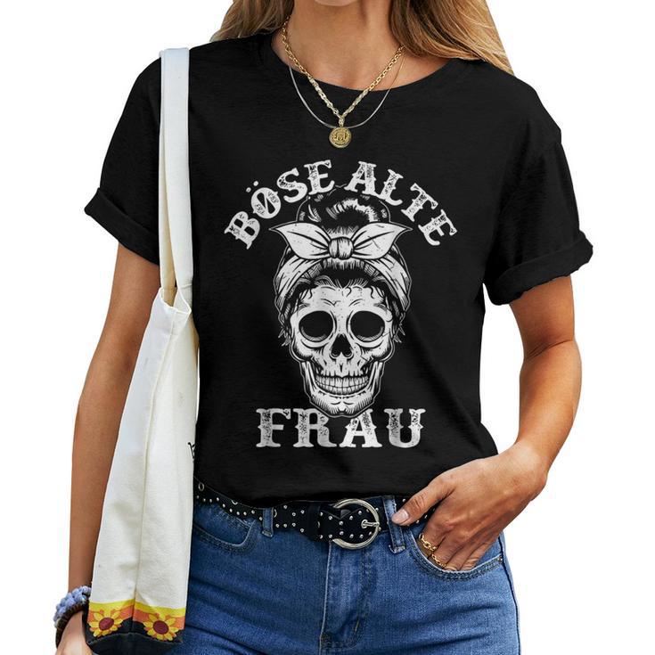 Evil Old Woman Messy Bun Skull T-shirt Frauen