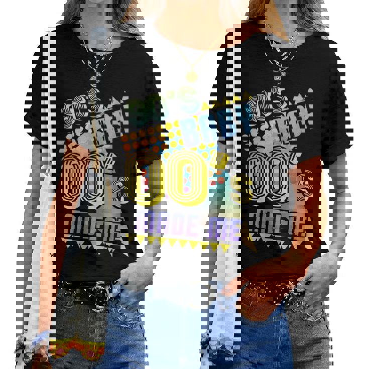 Fiesta De Los 90 Baby 00 Made Me Retrointage Nostalgia De Los 90 Cuello Camiseta de mujer