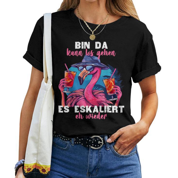 Flamingo Party Bin Da Kann Los Gehen T-shirt Frauen