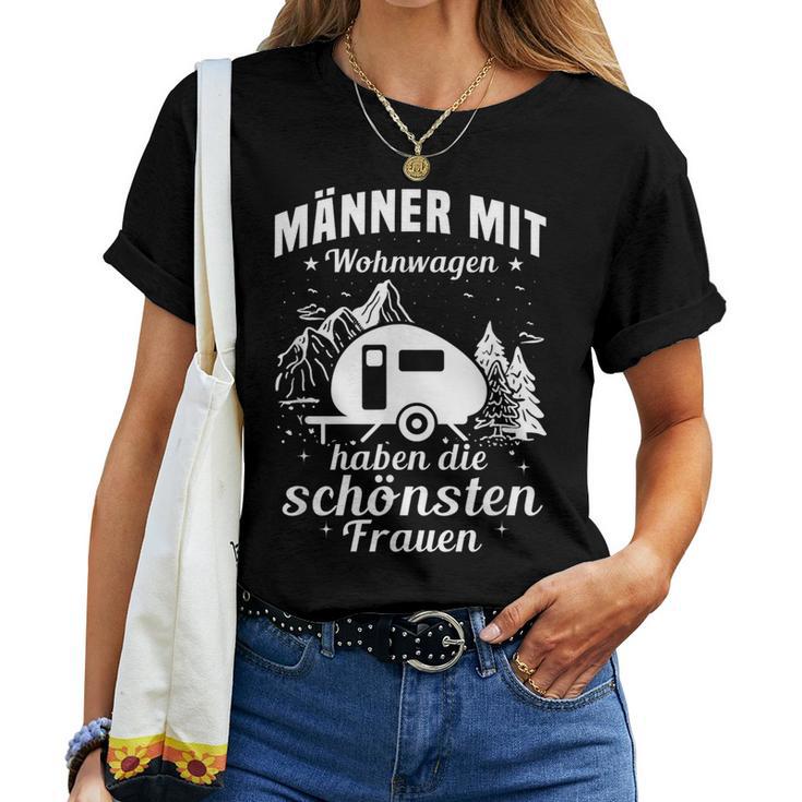 Männer Mit Wohnwagen Haben Die Schönsten Frauen T-shirt Frauen