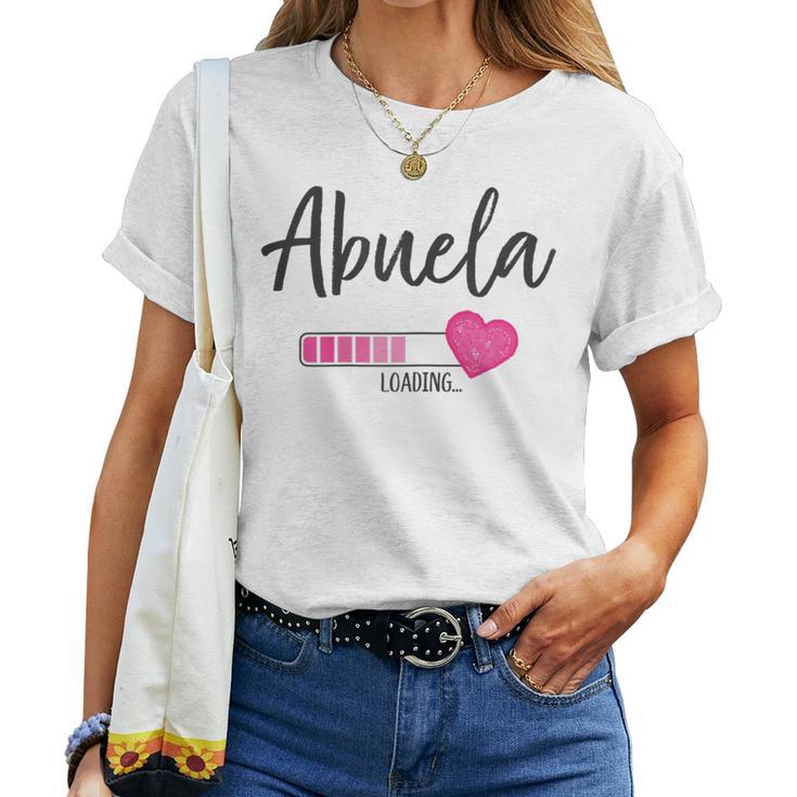 Abuela Esta Cargando Corazón Futura Abuela Loading Camiseta de mujer