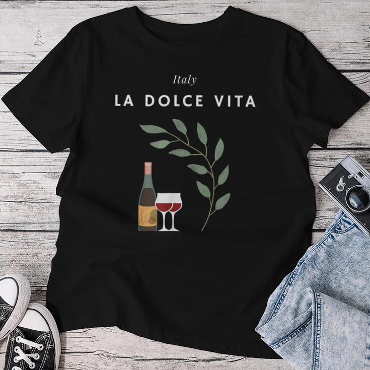 La Dolceita Italy Laurelino Wine T-shirt Frauen Lustige Geschenke