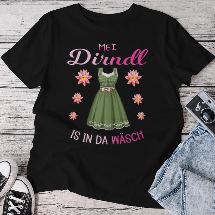 Mei Dirndl Is In Da Wäsch Lausmadl Women's Costume Dirndl T-shirt Frauen Lustige Geschenke