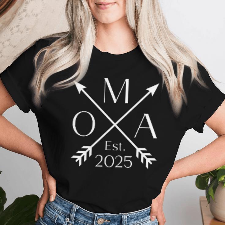 Beförder To Grandma Est 2025 T-shirt Frauen Geschenke für Sie