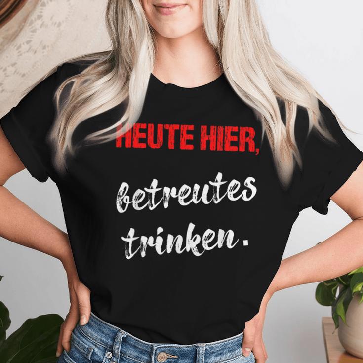 Betreutes Trinken Beer Saufen Outfit Partner Look T-shirt Frauen Geschenke für Sie