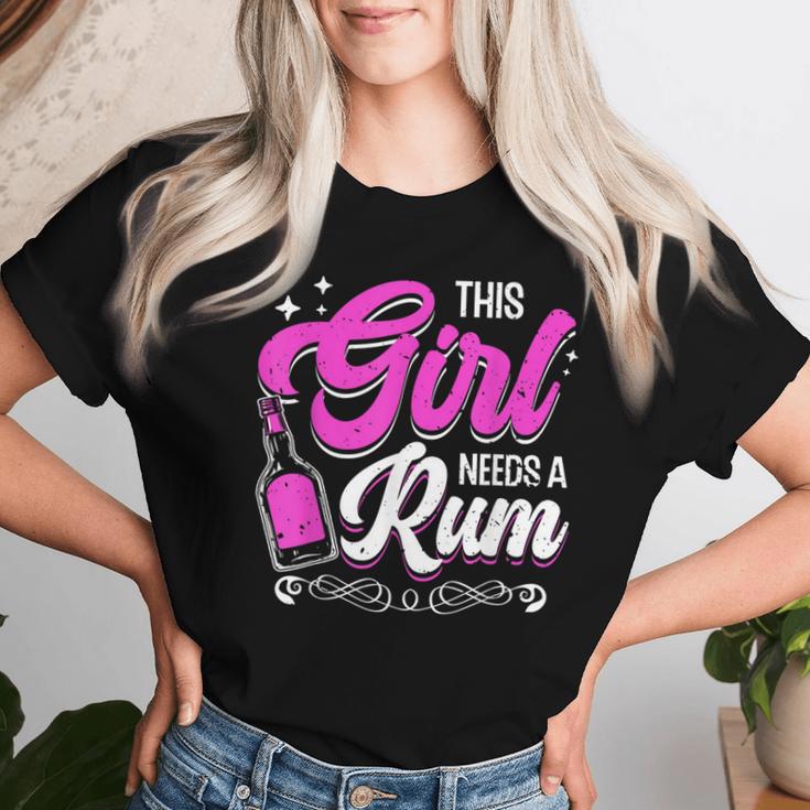 Dieses Mädchen Needs A Rum Saufen Rums Trinken Rum T-shirt Frauen Geschenke für Sie