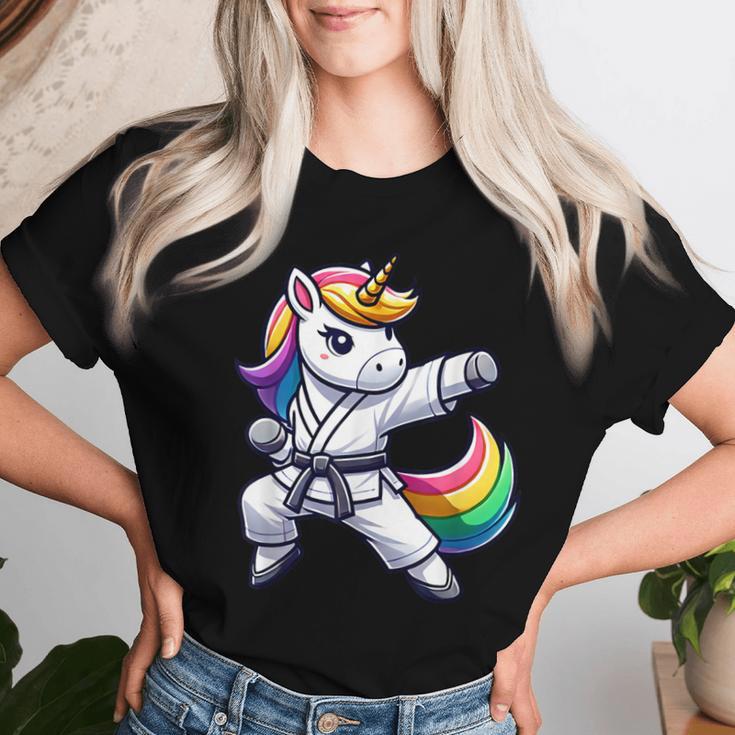 Karate Unicorn Athlete Belt Boys Girls T-shirt Frauen Geschenke für Sie