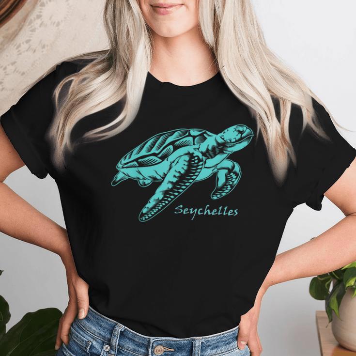 Seychelles Sea Turtle Lagoon Coral Reef Souvenir T-shirt Frauen Geschenke für Sie