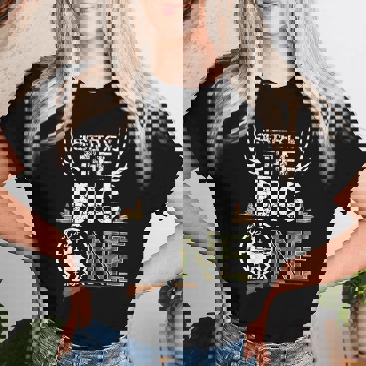 Sister Of The Big One Birthday Boy Deer Hunter Camouflage Women T-shirt Gifts for Her