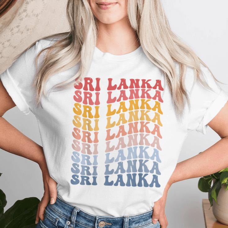 Sri Lanka Groovy Retro Sri Lanka T-shirt Frauen Geschenke für Sie