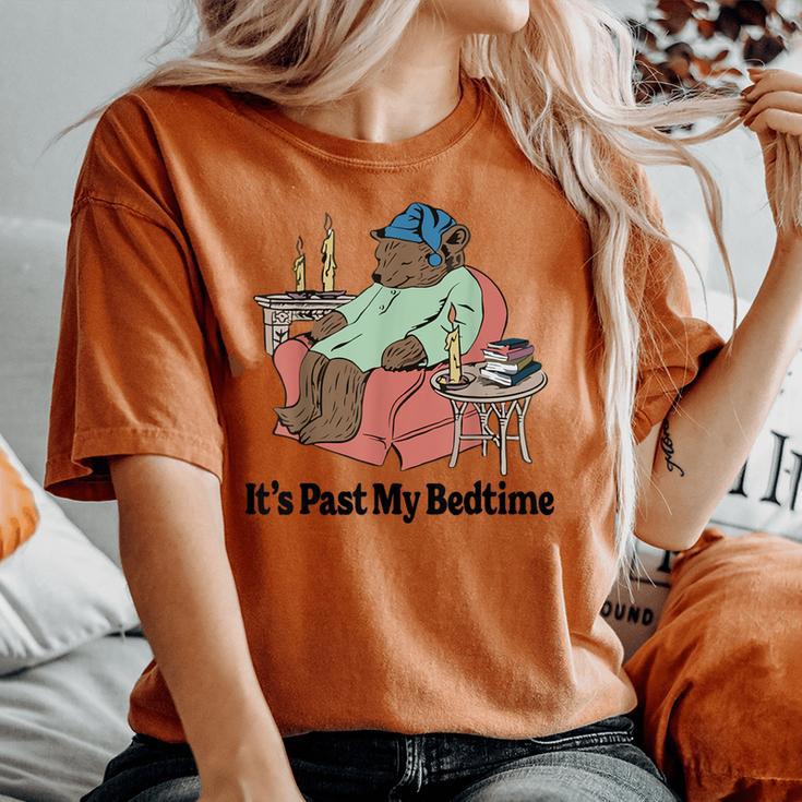 Women's 'I Read Past My Bedtime' Graphic T-Shirt - Cute Bear Retro Book Lover Tee