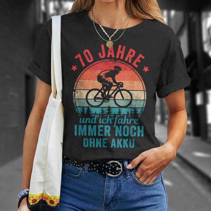 70 Jahre Und Ich Fahre Noch Ohne Akku Fahrradfahrer T-Shirt Geschenke für Sie