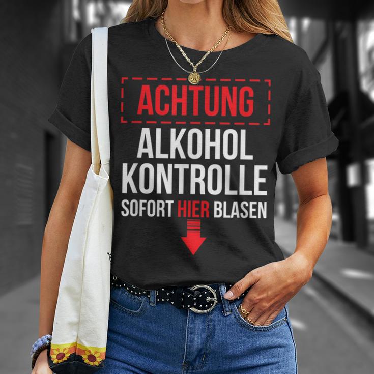 Achtung Alkohol Control Immediate Hier Blasen T-Shirt Geschenke für Sie