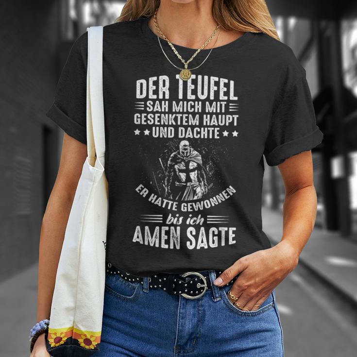 Der Devil Sah Mich Mit Gesenktem Haupt Bis Ich Amen Sagte T-Shirt Geschenke für Sie