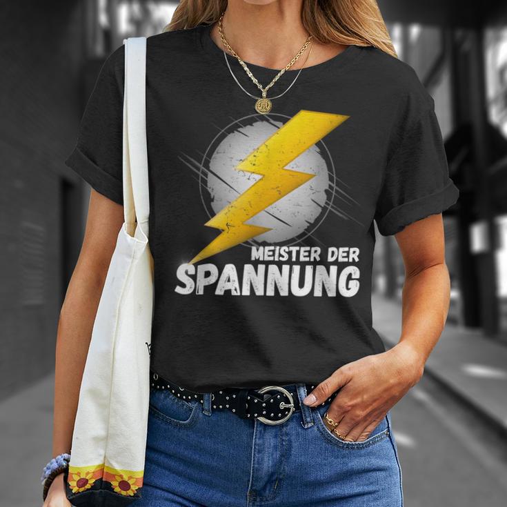 Elektriker Meister Der Spannung Das Elektronik T-Shirt Geschenke für Sie