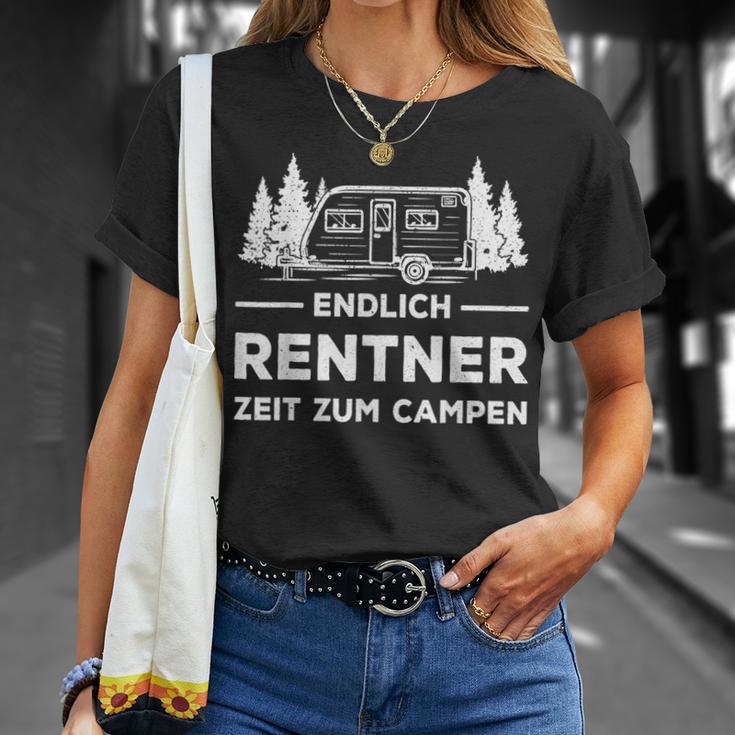 Endlich Rentner Zeit Zum CampingRetirement Camping T-Shirt Geschenke für Sie