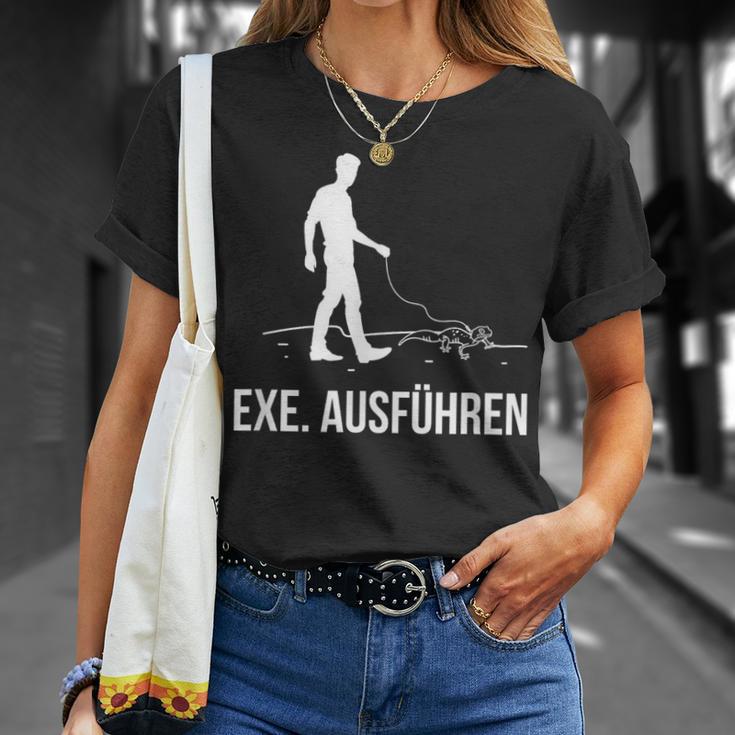 Exe Run Programmer Programming Computer Nerd T-Shirt Geschenke für Sie