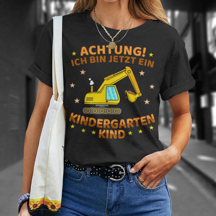 Ich Bin Jetzt Ein Kindergartenkind Excavator Kindergarten Start T-Shirt Geschenke für Sie