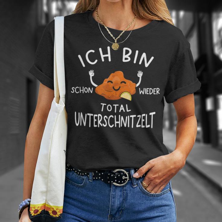 Ich Bin Schon Wieder Totally Unterschnitzelt Schnitzel Fleisch I'm T-Shirt Geschenke für Sie